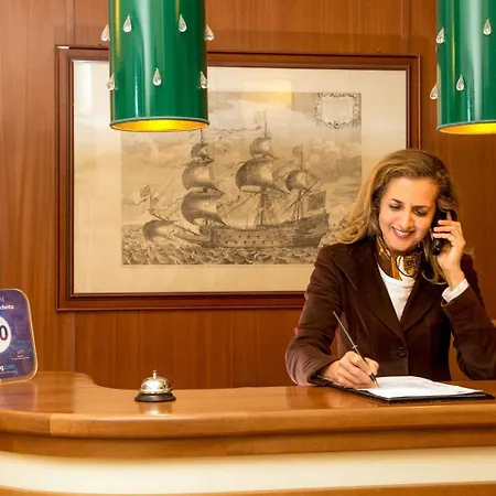 La Rocchetta 3* روما