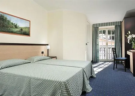 La Rocchetta 3*
