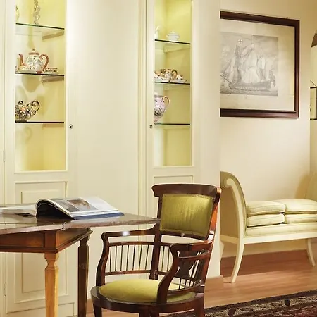 Hotel La Rocchetta 3*