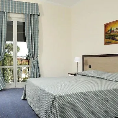 La Rocchetta 3* Rome